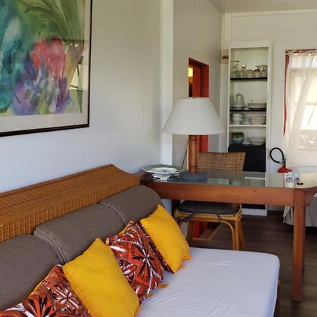 "Terevaa" 4 Villa Fare ภายนอก รูปภาพ