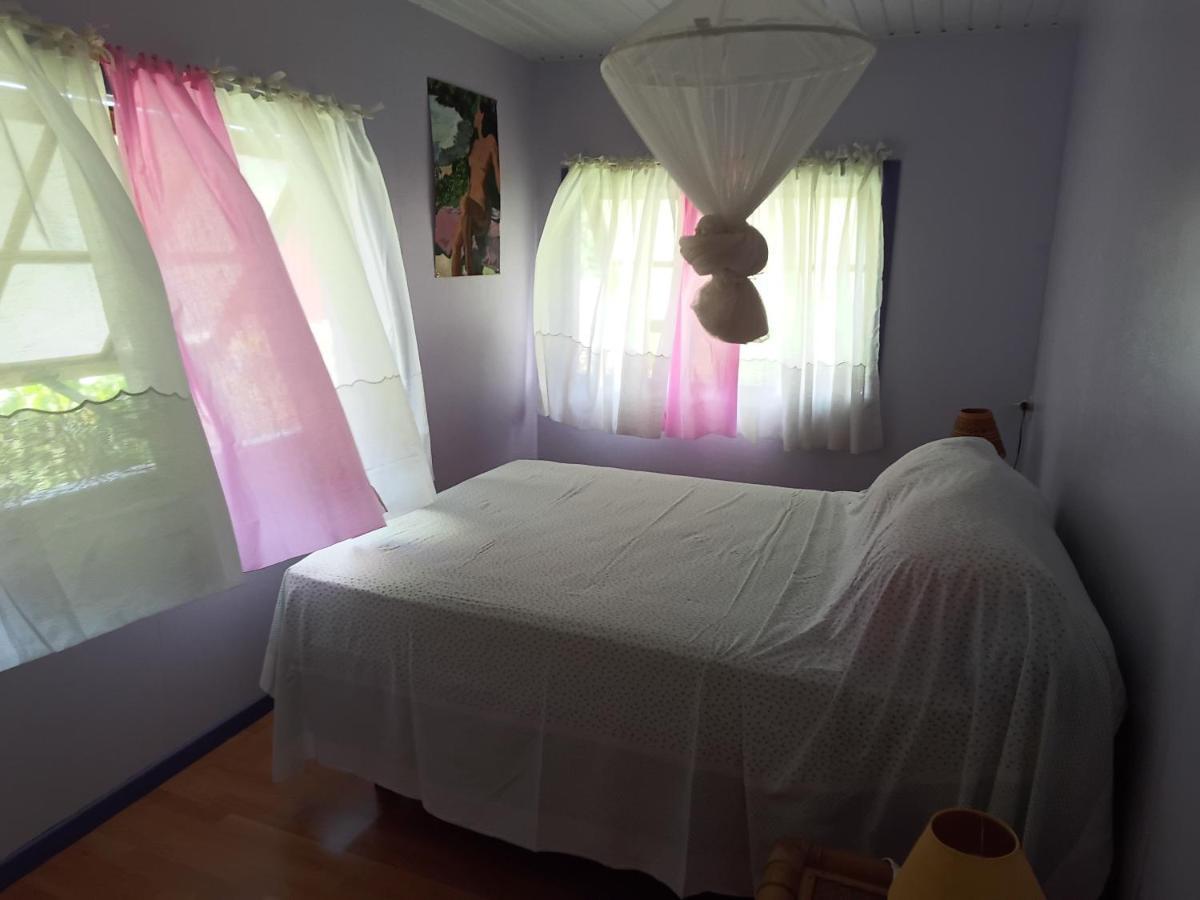 "Terevaa" 4 Villa Fare ภายนอก รูปภาพ