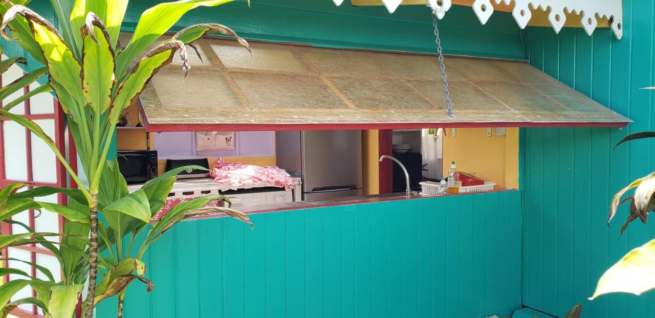"Terevaa" 4 Villa Fare ภายนอก รูปภาพ