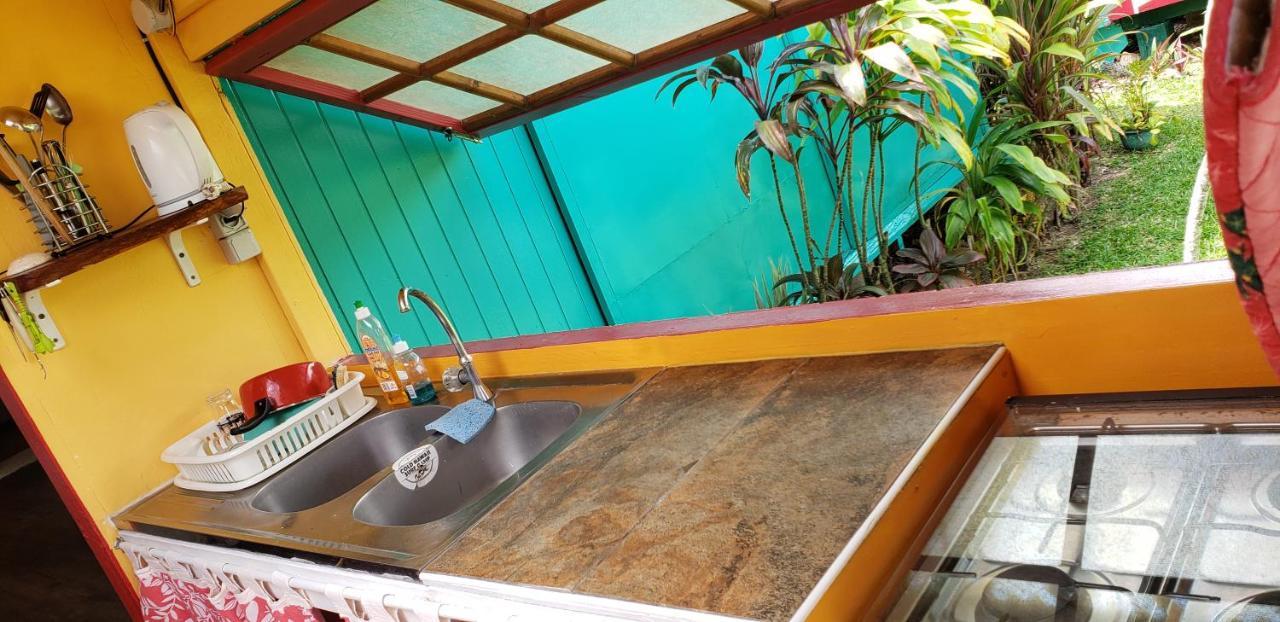 "Terevaa" 4 Villa Fare ภายนอก รูปภาพ